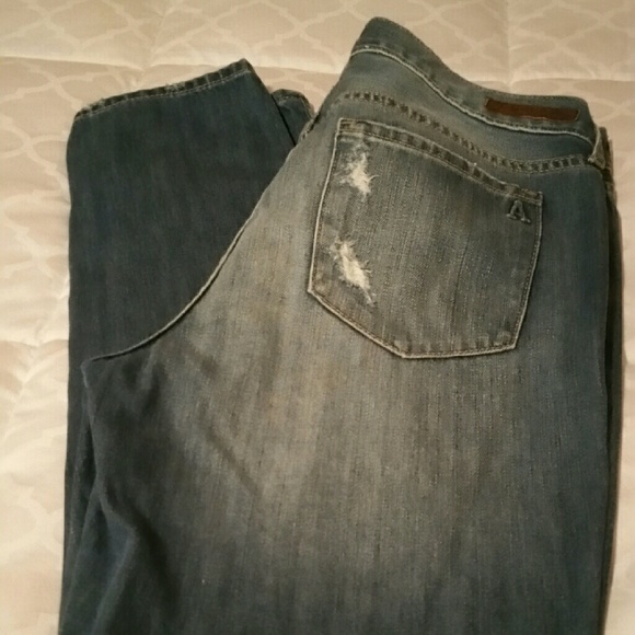Nordstrom destroyed "Boyfriend" jeans size 28. - Picture 3 of 4