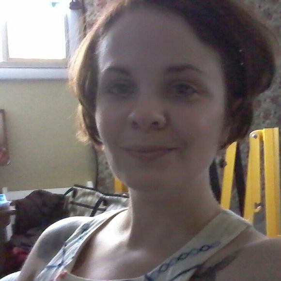 Meet your Posher, Renee