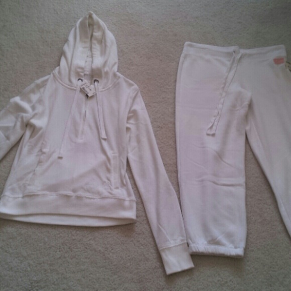 Aeropostale Sweat Combo