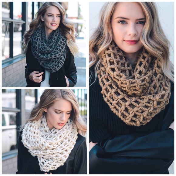 Chunky Knit Scarf - Picture 2 of 3