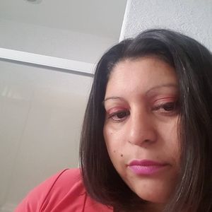 Meet your Posher, Adriana