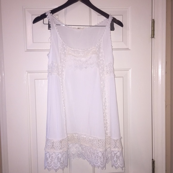 White &I Cream crochet lace boho tank Large