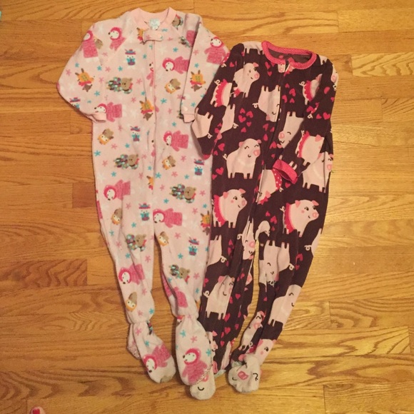 Two pajama onesies with feet