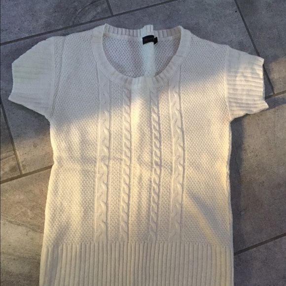 The Limited short sleeves sweater