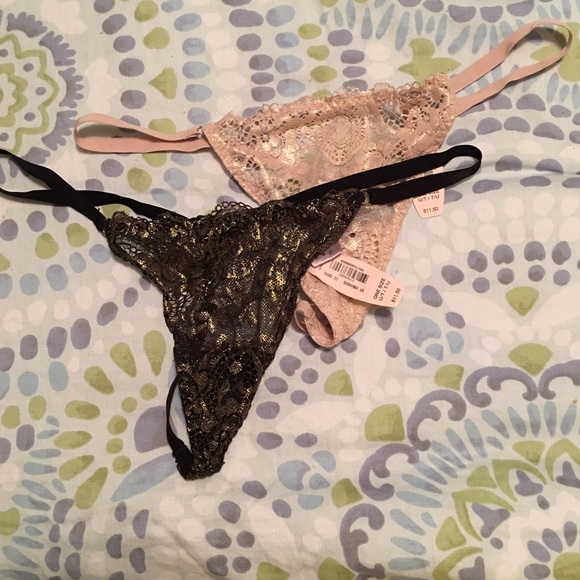 Victoria's Secret ONE SIZE thongs. NWT.