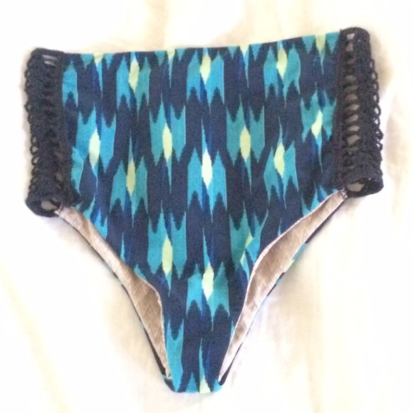 Acacia Cantik blue high-waisted Large