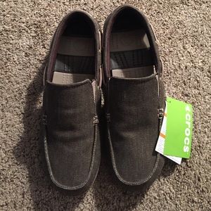 Crocs beach line slips size 10