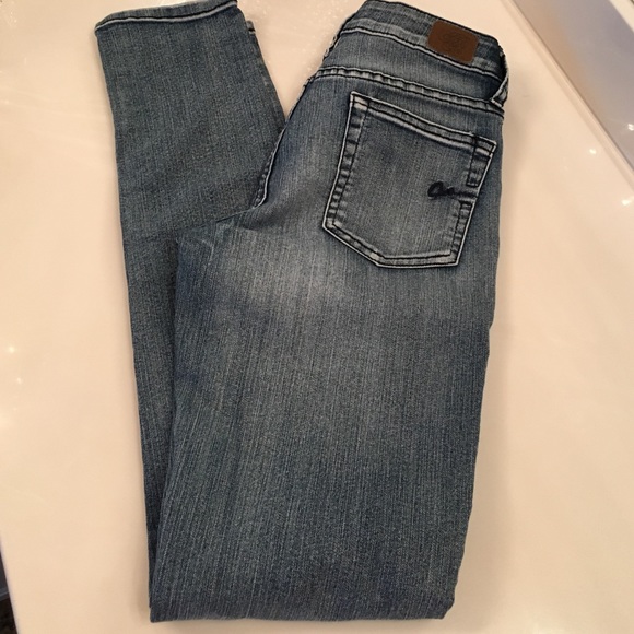 American Rag Jeans - Picture 2 of 3