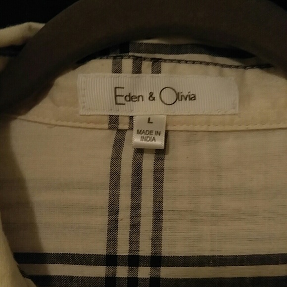 Button down shirt - Picture 2 of 2