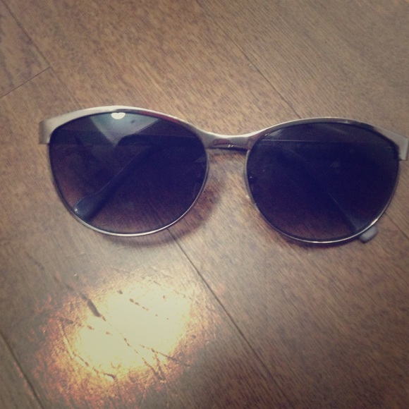 Jessica Simpson Sunglasses