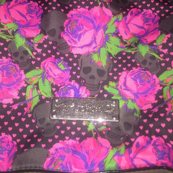Betsey Johnson bag 😍😍 - Picture 2 of 4