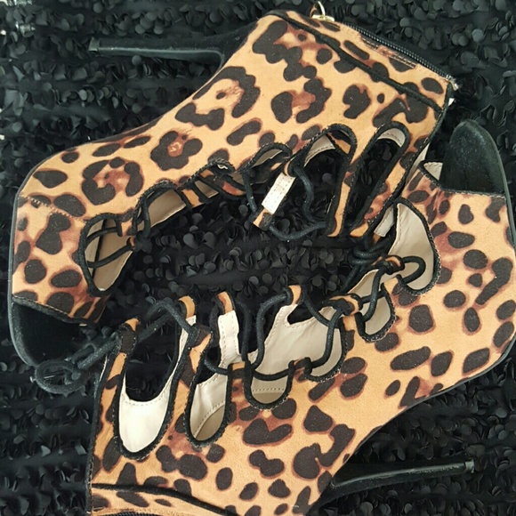 Leopard heels