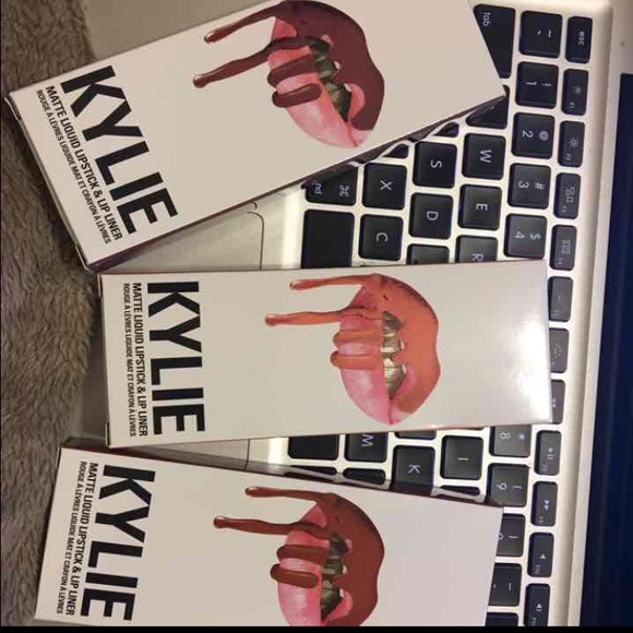 Kylie cosmetics Brown Sugar lipkit - Picture 4 of 5