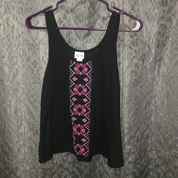 Flowing Geometric Tank Top