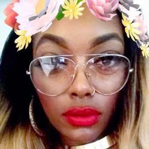 Meet your Posher, Shana shauntenique