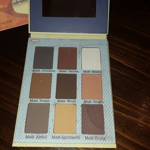 Meet matte nude palette