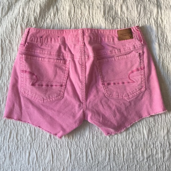 Pink shorts - Picture 2 of 3
