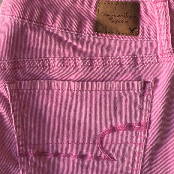Pink shorts - Picture 3 of 3