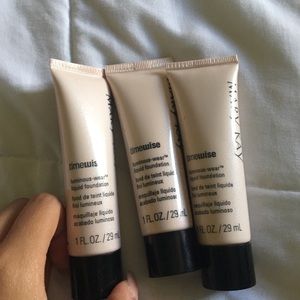 Mary Kay luminous wear liquid foundation
