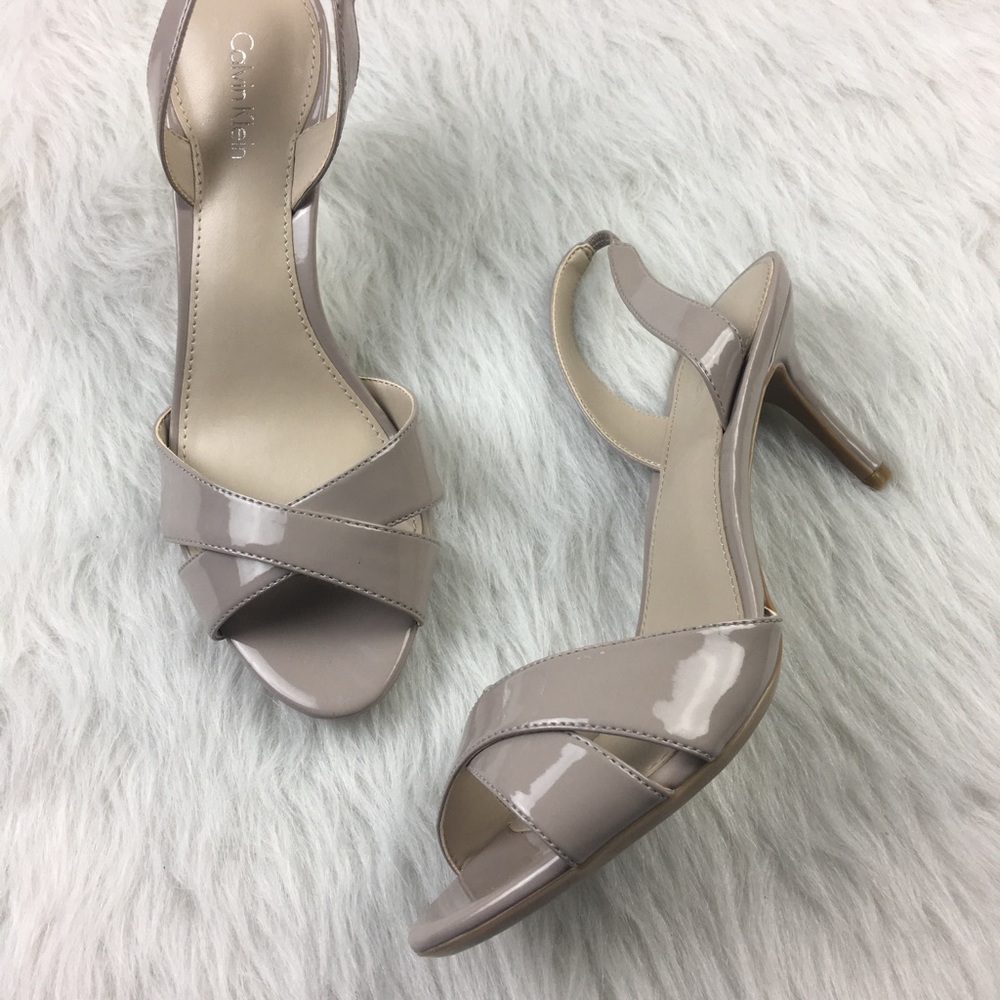 Calvin Klein tan gray patent leather peep toe heel - Picture 3 of 4
