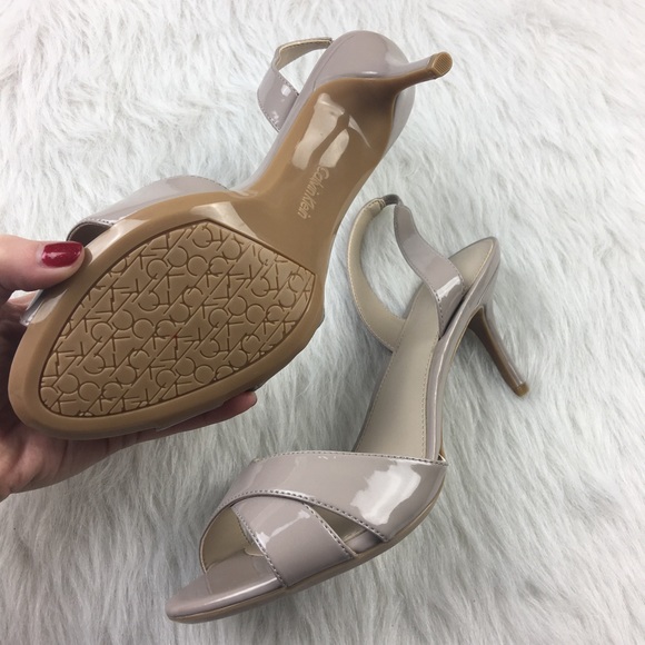 Calvin Klein tan gray patent leather peep toe heel - Picture 4 of 4