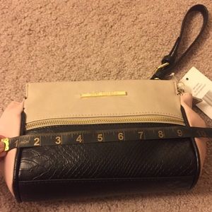 Steve Madden Wristlet