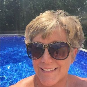 Meet your Posher, Tracy