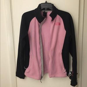 The North Face, Breast Cancer Awareness fleece