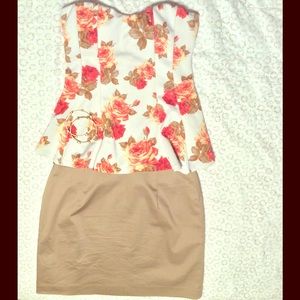 🍌Banana Republic SZ 6 Stretch Skirt & Floral Top