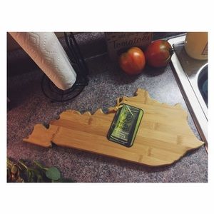 BNWT Kentucky Cutting Board