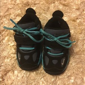 Baby sneakers