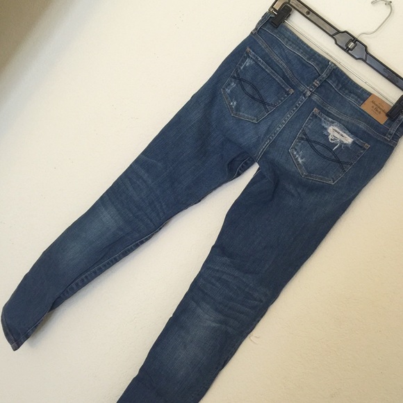 Abercrombie & Fitch Distressed Skinny Jeans - Picture 3 of 4