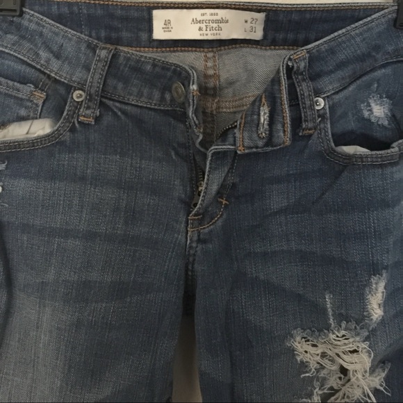 Abercrombie & Fitch Distressed Skinny Jeans - Picture 4 of 4