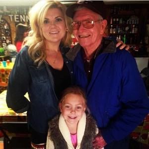 Meet your Posher, Cassandra