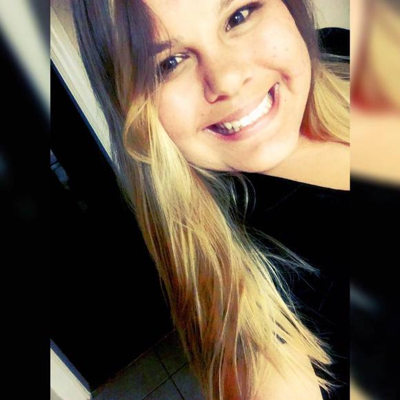 Meet your Posher, Sidney