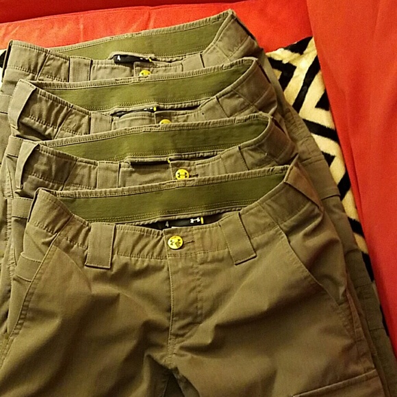 👉LAST PAIR LEFT👈 Under Armour Tactical pants