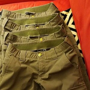 👉LAST PAIR LEFT👈 Under Armour Tactical pants