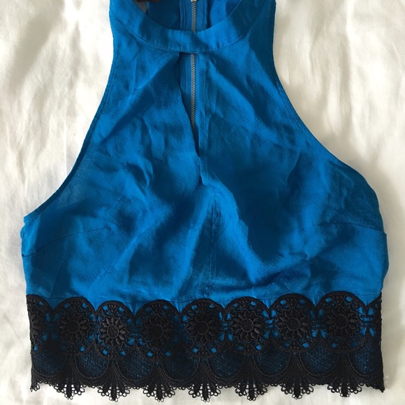 Blue/black Bebe top
