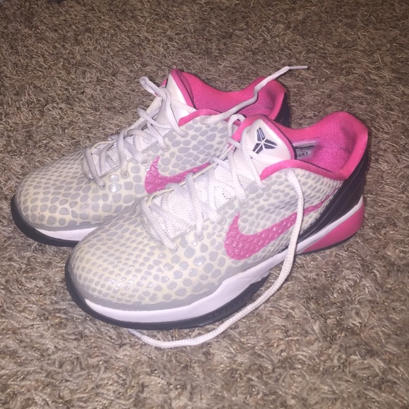 Nike Kobe Venomenon size 7Y GS