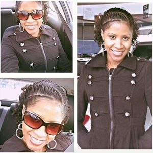 Meet your Posher, Ebony