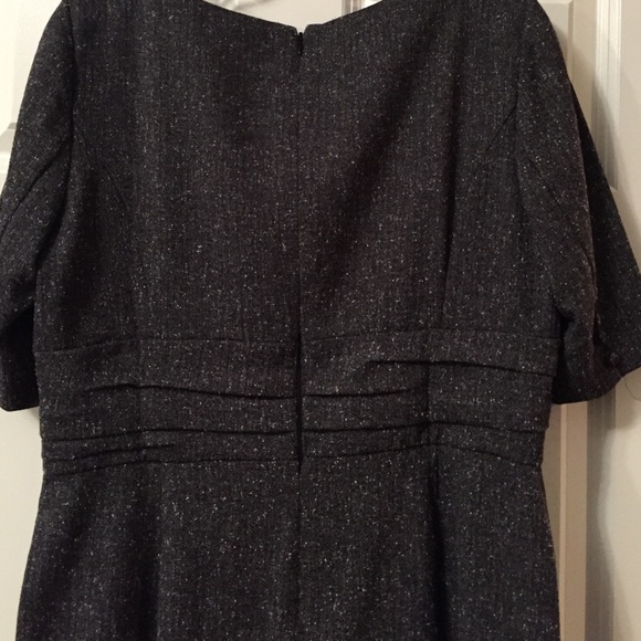 Dress - Picture 4 of 4