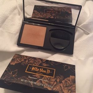Kat Von D bronzer