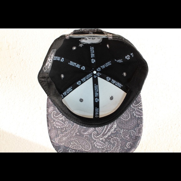 California Snapback - Picture 4 of 4