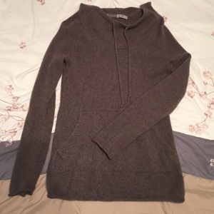 100% cashmere hooded sweater
