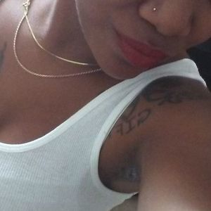 Meet your Posher, Zoe