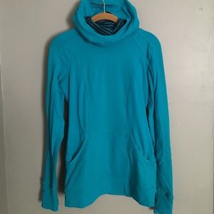 lululemon hooded long sleeve, super soft!