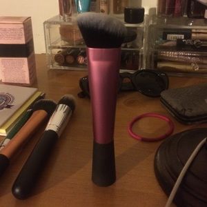 Real Techniques Sculpting Brush