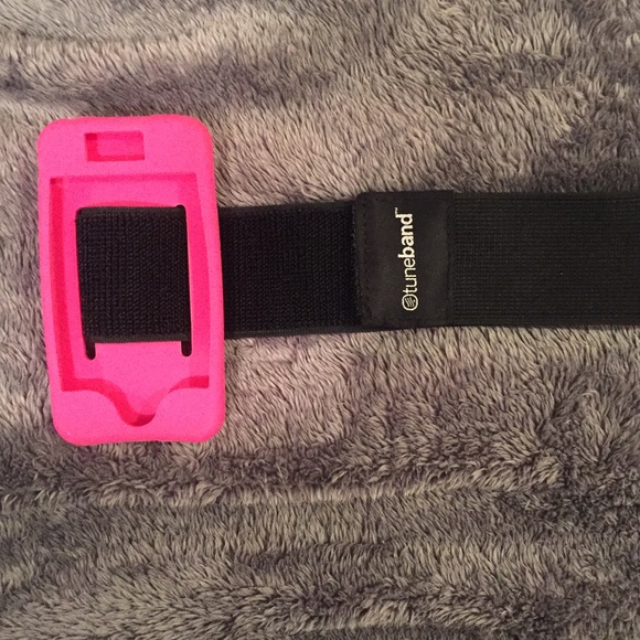 Workout arm band