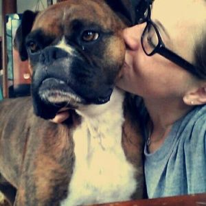 Meet your Posher, Olivia