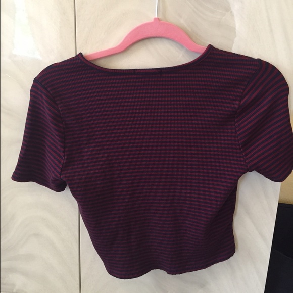 Stripped Knitted Crop Top - Picture 3 of 3